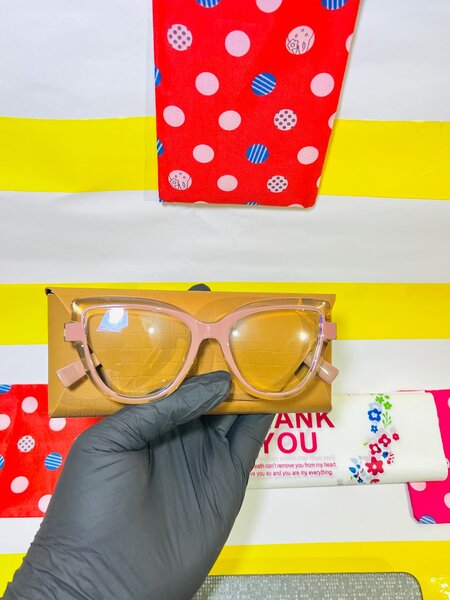 Ladies Frame.