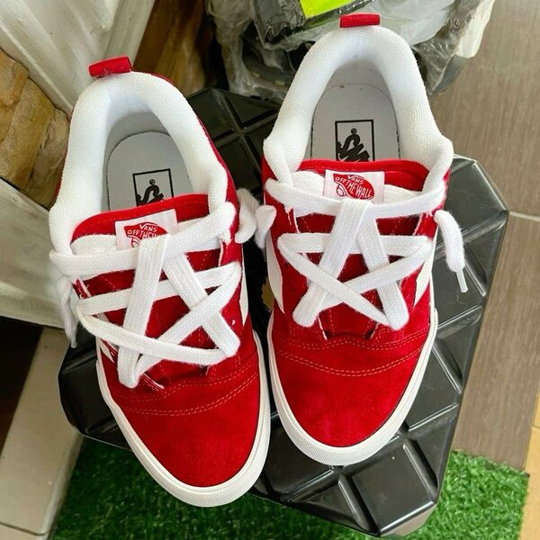 Baskets rouges unisexes tendance