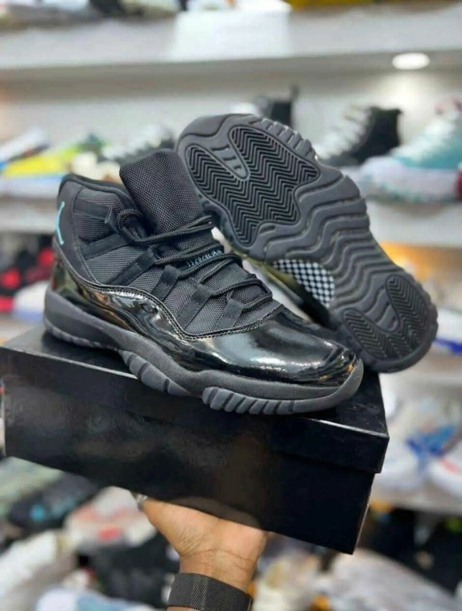 Air jordan 11