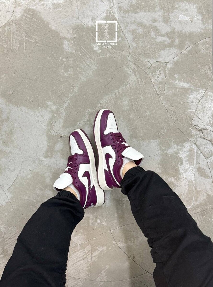Sneakerbox