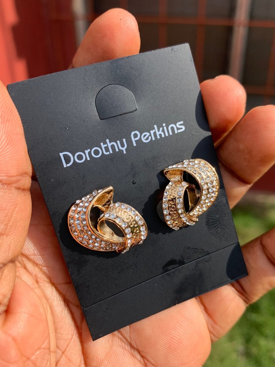 Earring