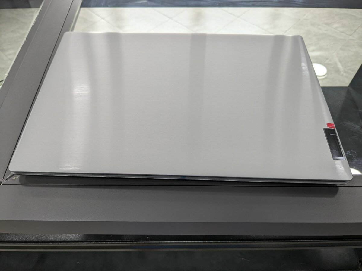 Lenovo V130-15 ABCD
