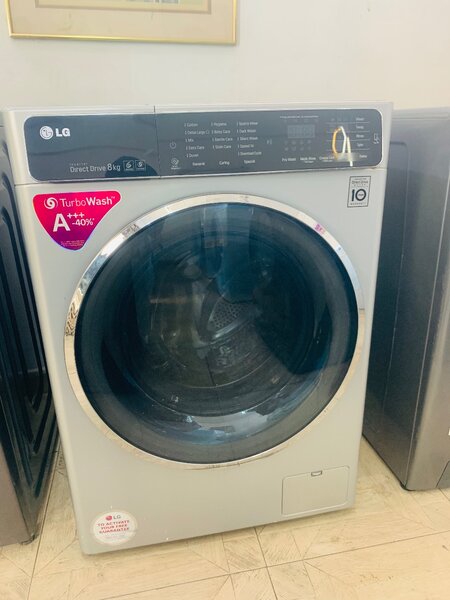 LG INVERTER DIRECT DRIVE 8Kg WASHING MACHINE