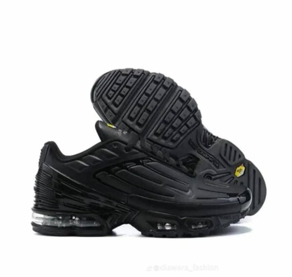 NIKE TN
