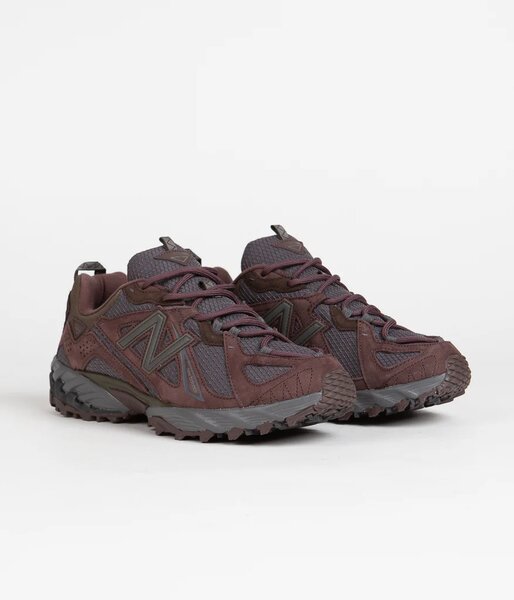 New Balance 610