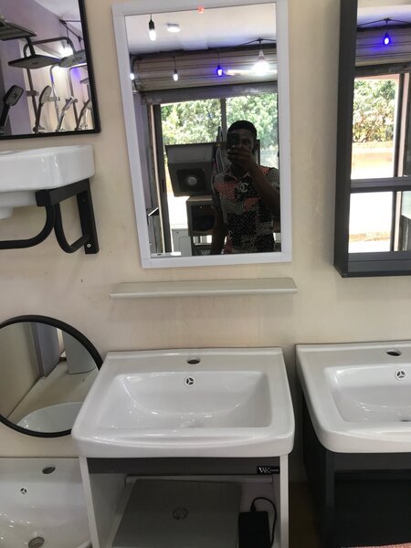 Cabinet basin