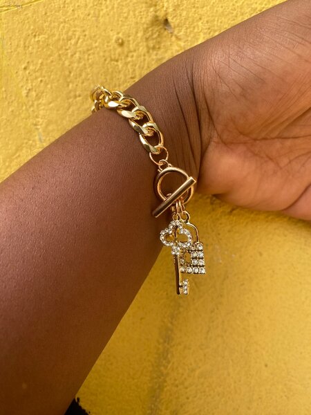 Bracelet