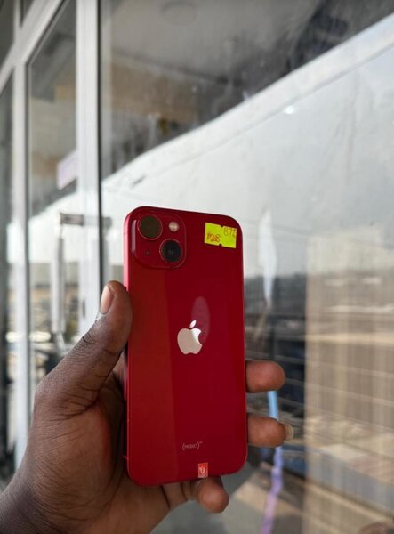 iPhone 13