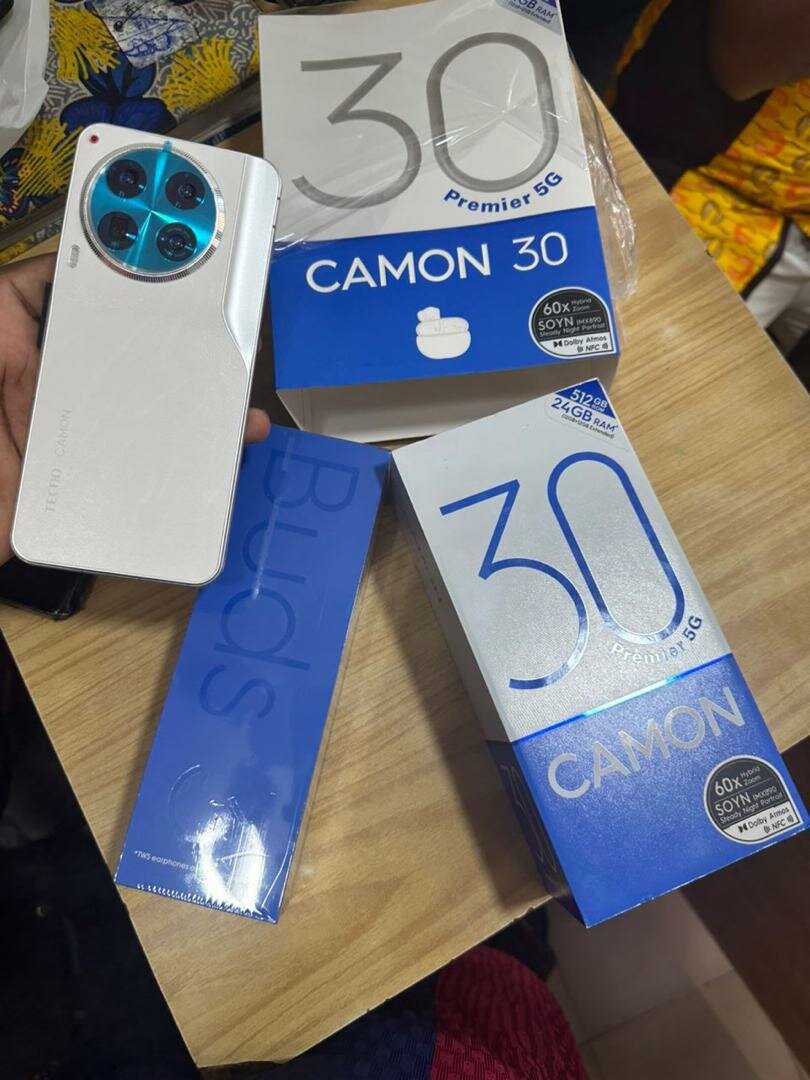 TECNO CAMON 30 Première 512GB 24GB RAM première copie dubaï