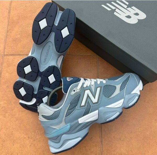 Nike Sneaker
