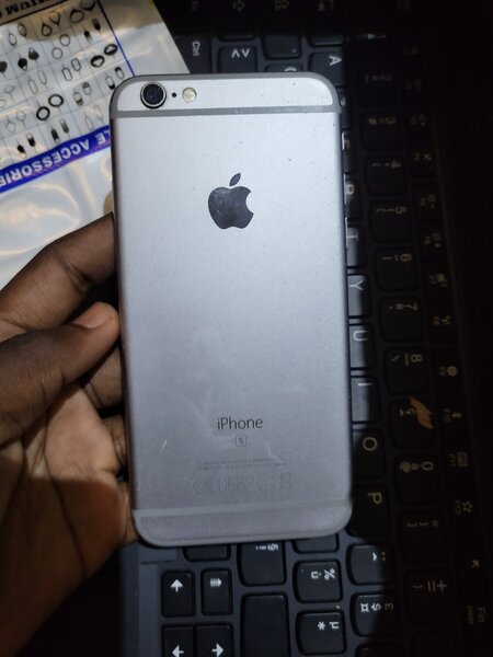 Apple iPhone 6s 64GB Argent