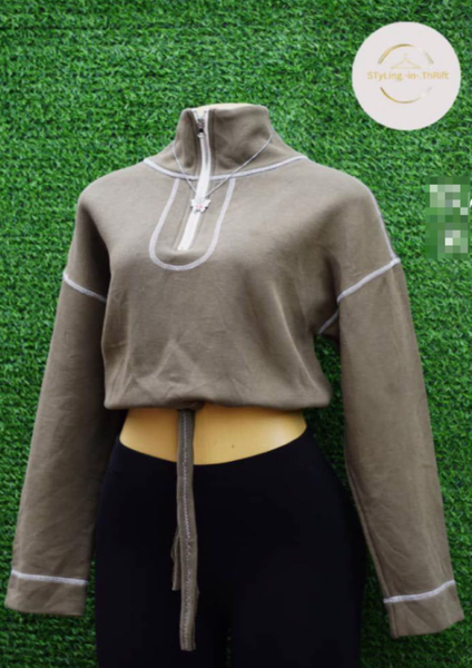 sweatshirt