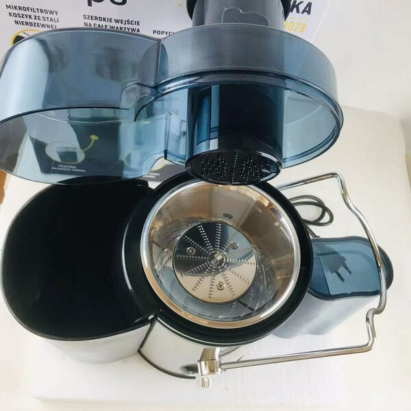 Juice extractor