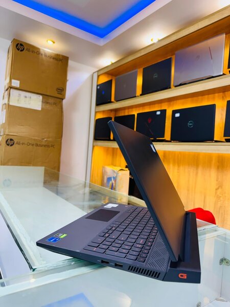 DELL G15 5511