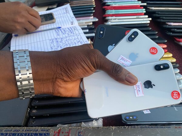 iPhone X