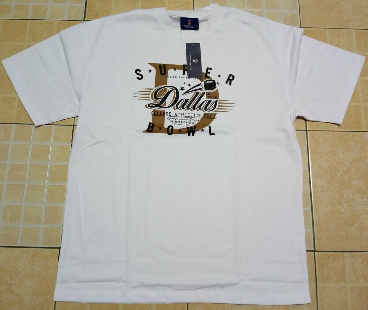 Tee shirts