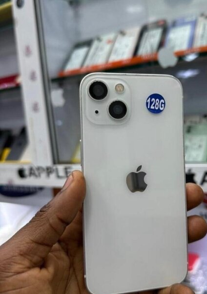 iPhone 128 Go - Rouge et Blanc