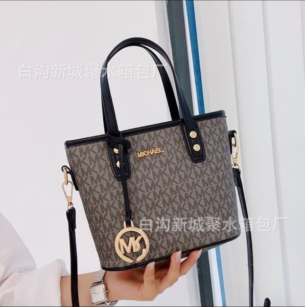 MK BAG.