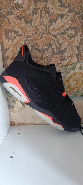 Men's shoes