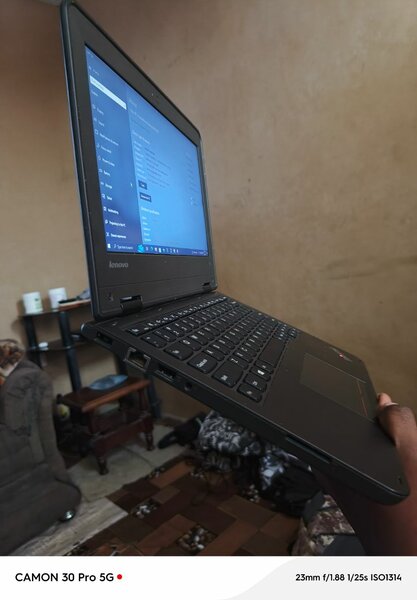 Lenovo thinkpad 11e