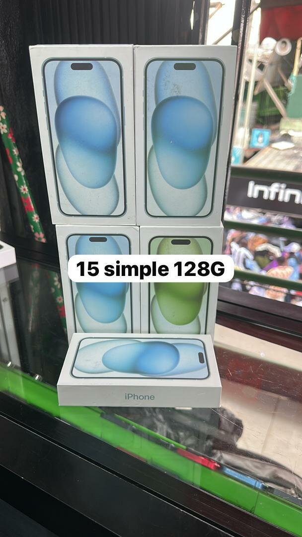 iPhone 15 128 Go