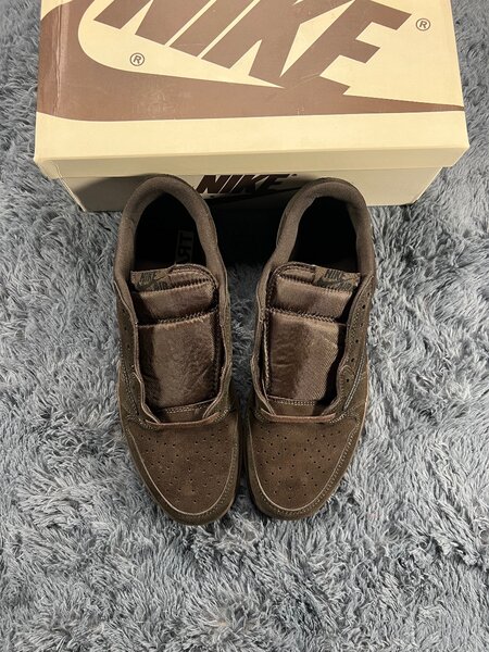 Jordan Travis Scott velvet