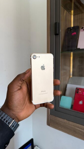 iPhone 7