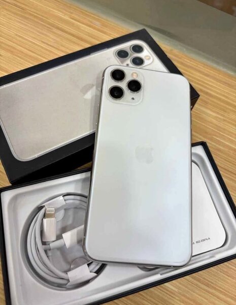 iPhone 11 Pro 64 Go
