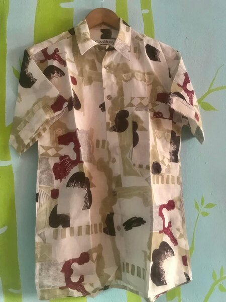 Chemise imprimée à manches courtes