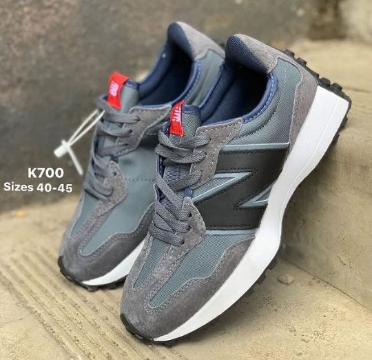 New Balance 327