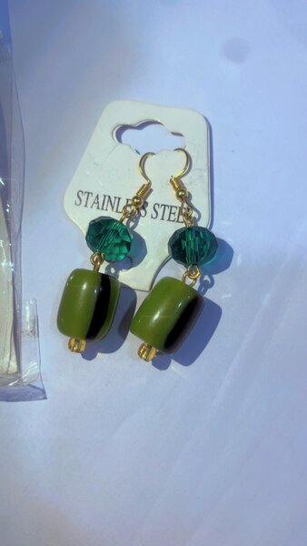 Boucle d oreille africain.