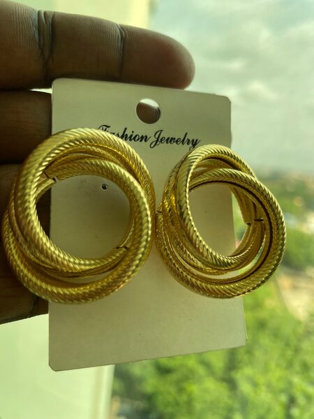 Earring