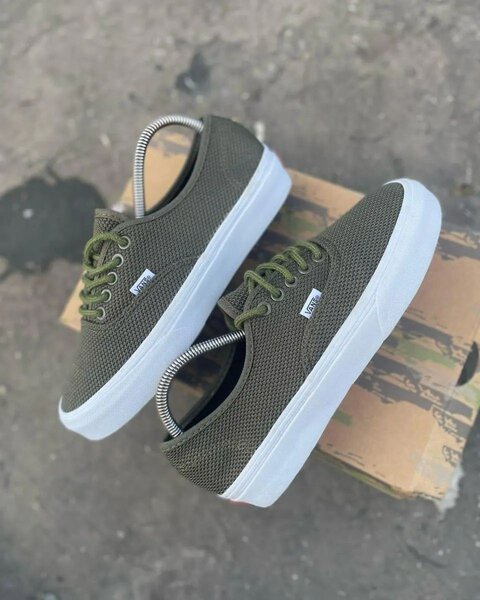 Vans authentique original   Pointure 39 à 45