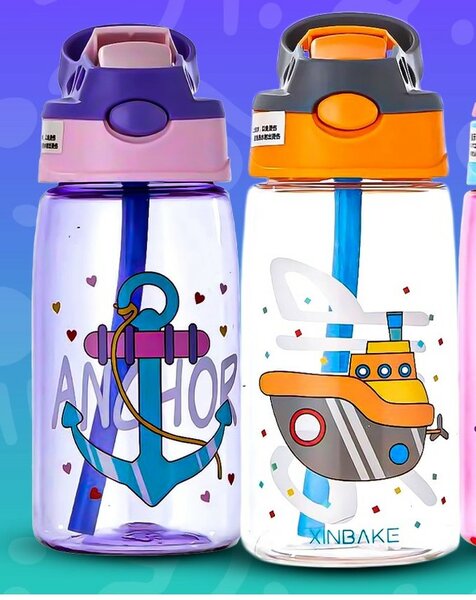 Bouteille d'eau en plastique