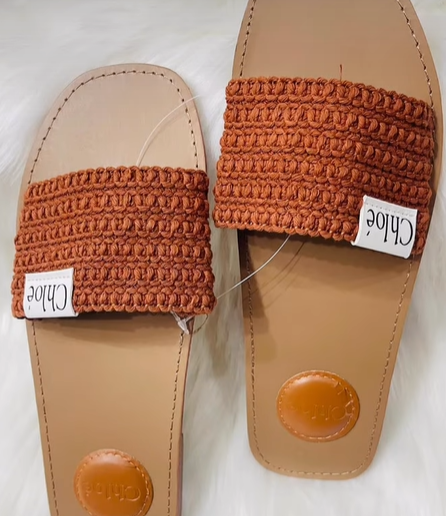 slippers