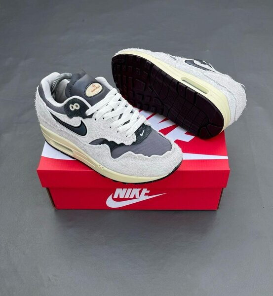 Baskets Nike