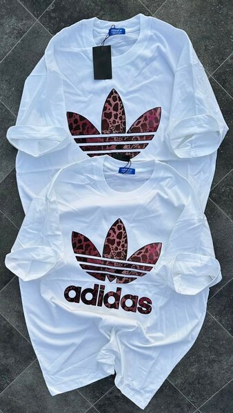 Tee-shirts