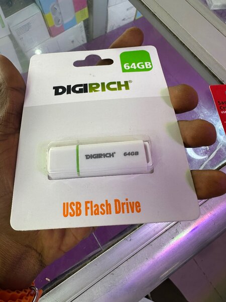 Pen drive and SD cards