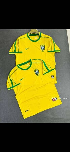 T-shirt et maillot