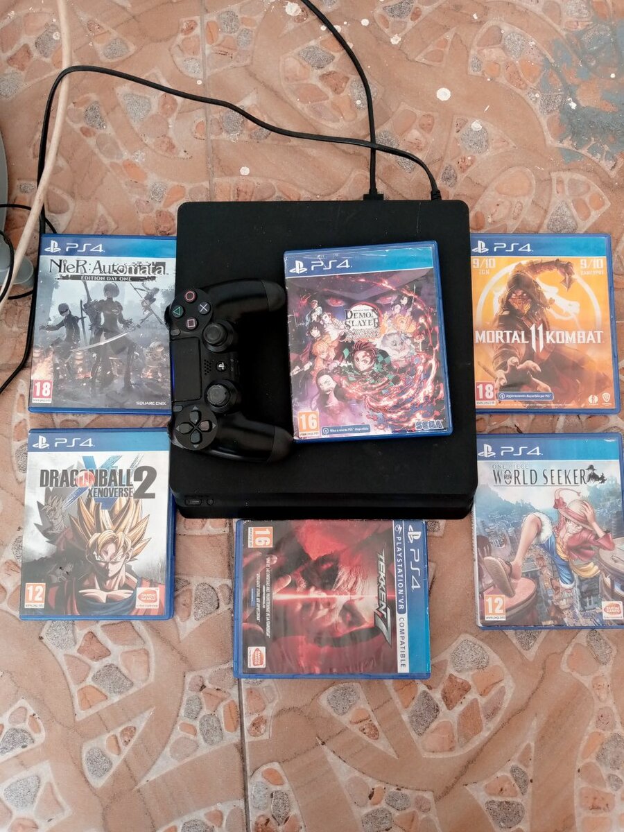 PS4 Slim