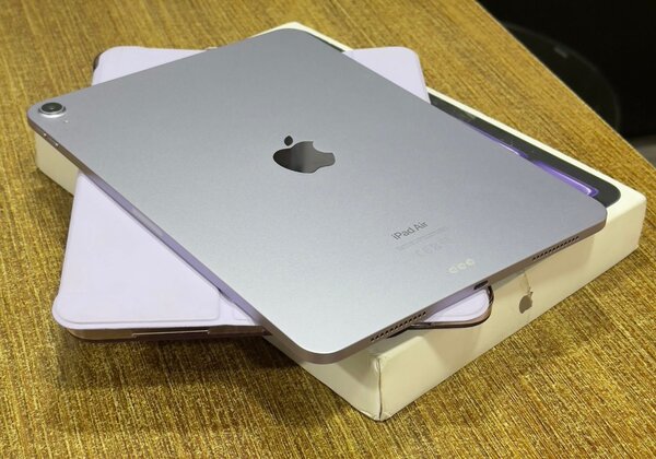 Apple iPad Air Gris