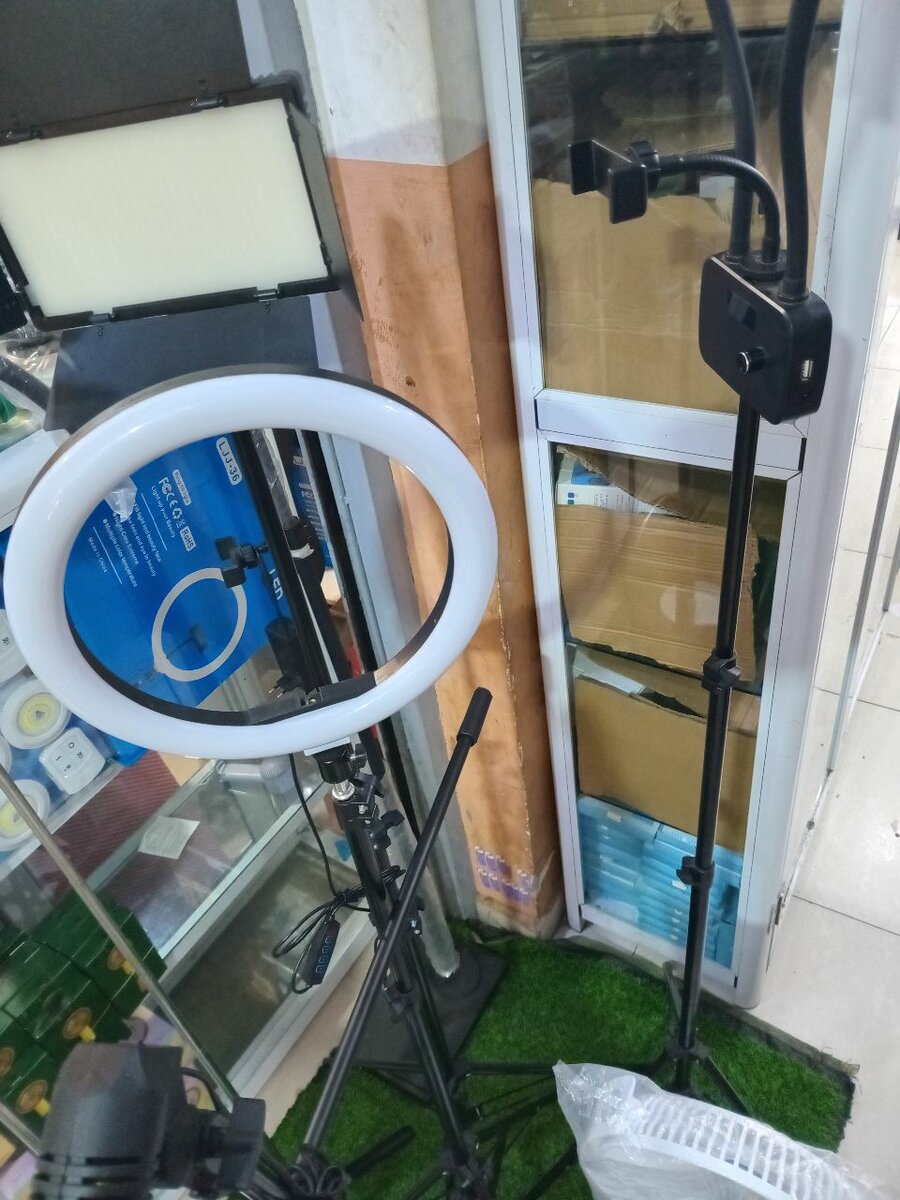 Ring lights