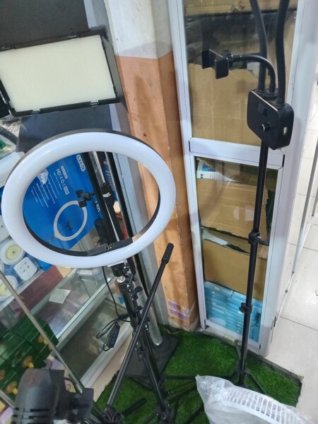 Ring lights