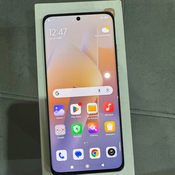 Mi 12