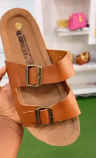 slippers