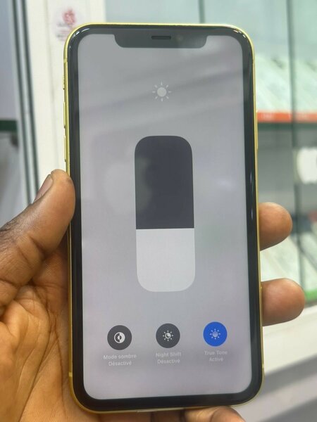 iPhone 11