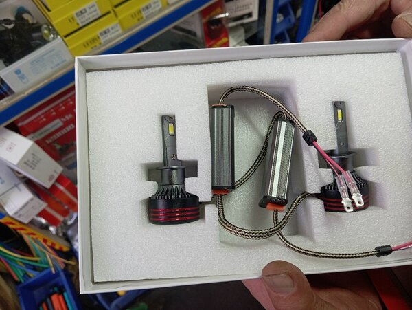 LED M8 Pro
