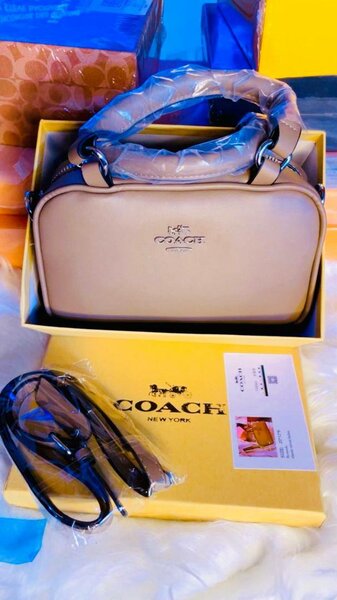 Sac Coach élégant en coffret