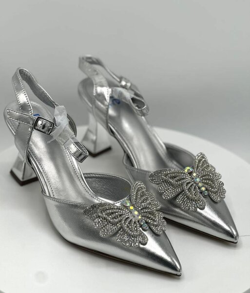 Bridal shoe