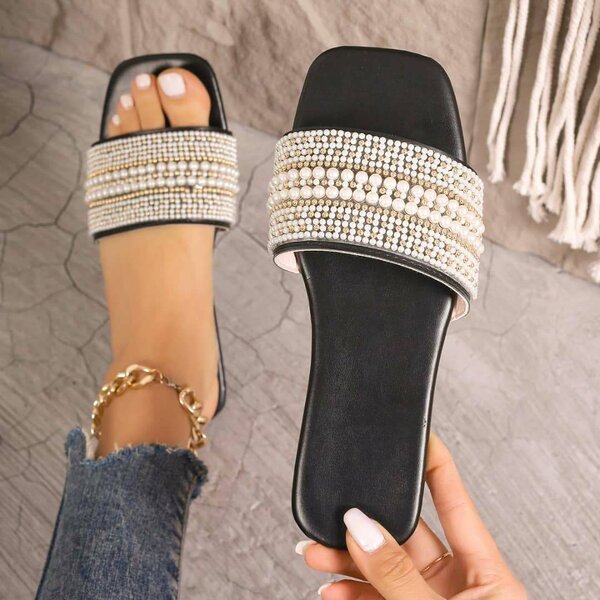 Shoe